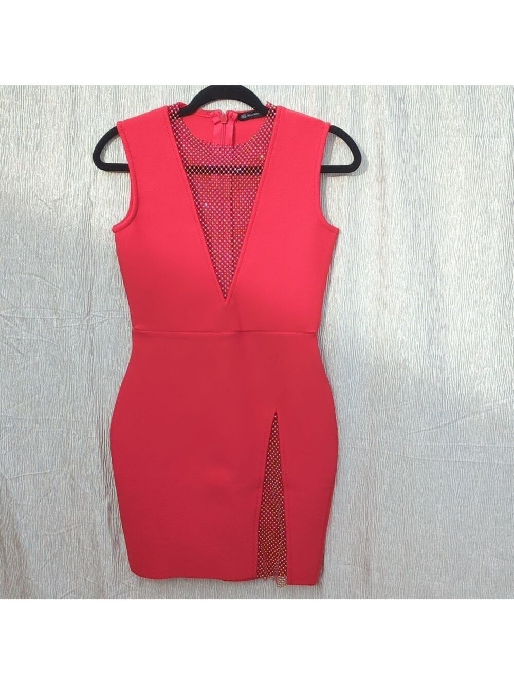 New Beautiful Bella Barnett Dress, red color, size Large, bodycon. - Picture 3 of 14